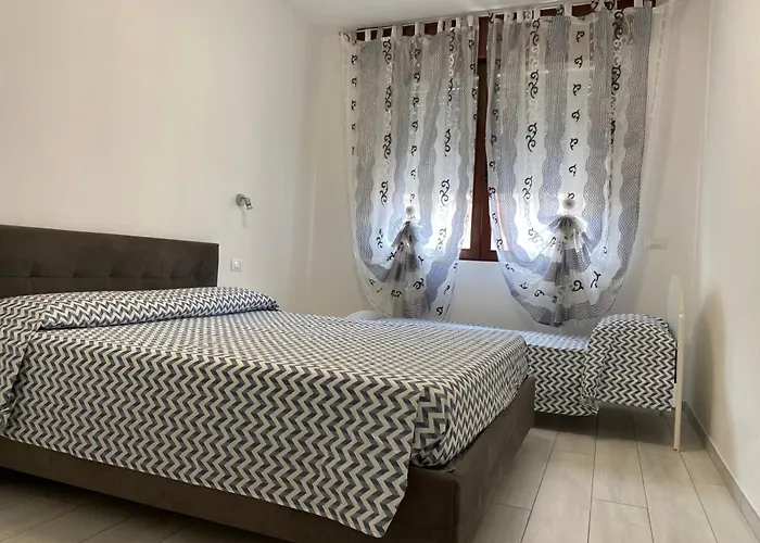 Carli's * كوماكيو